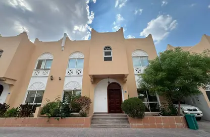 مجمع سكني - 4 غرف نوم - 4 حمامات للايجار في شارع المطار القديم - طريق المطار القديم - الدوحة
