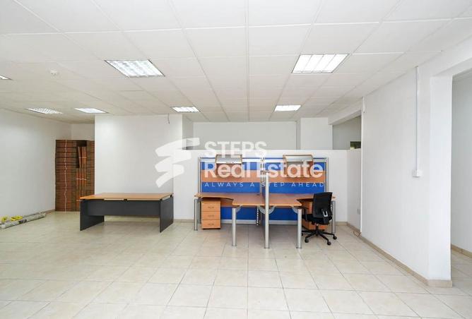 984548 - Property Image 3