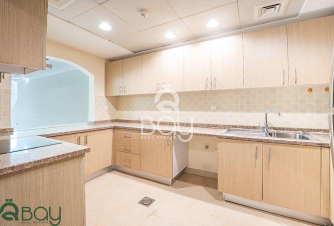 1002567 - Property Image 3