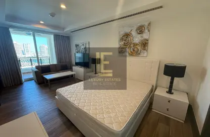 Apartment - Studio - 1 Bathroom for rent in Viva Central - Viva Bahriyah - The Pearl Island - Doha