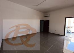 صورةغرفة فارغة لـ: شقة - 1 غرفة نوم - 1 حمام للكراء في شارع النعيجة - غرب الهلال - الهلال - الدوحة, صورة 1