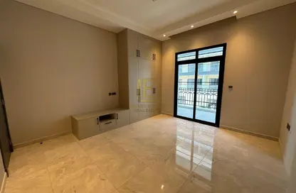 شقة - غرفة نوم - 2 حمامات للبيع في جنوب فوكس هيلس - فوكس هيلز - الوسيل