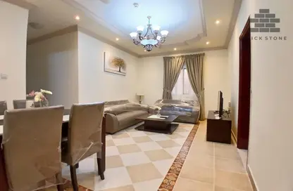 شقة - 2 غرف نوم - 2 حمامات للايجار في سومرست أل منصور - المنصورة - الدوحة