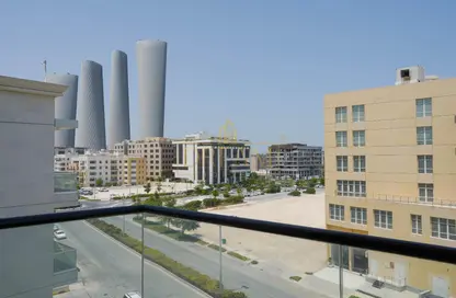 Apartment - 2 Bedrooms - 3 Bathrooms for sale in Fox Hills - Fox Hills - Lusail