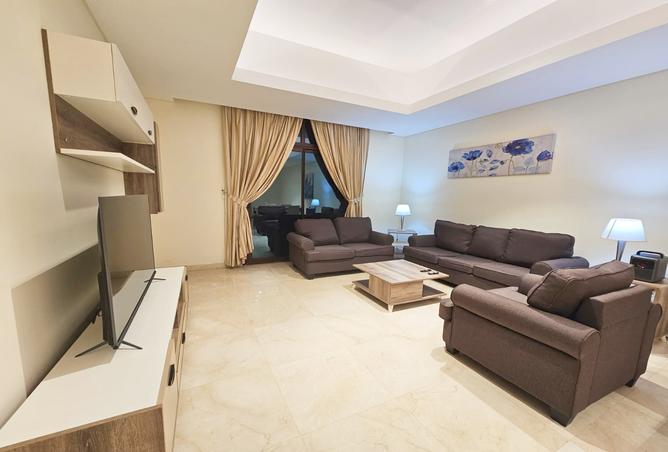 937166 - Property Image 2