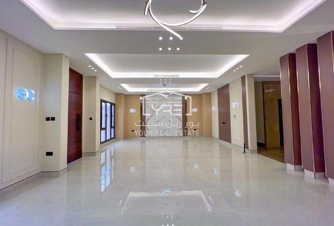 988481 - Property Image 3