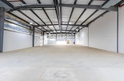 Warehouse - Studio - 1 Bathroom for rent in Industrial Area 4 - Industrial Area - Industrial Area - Doha