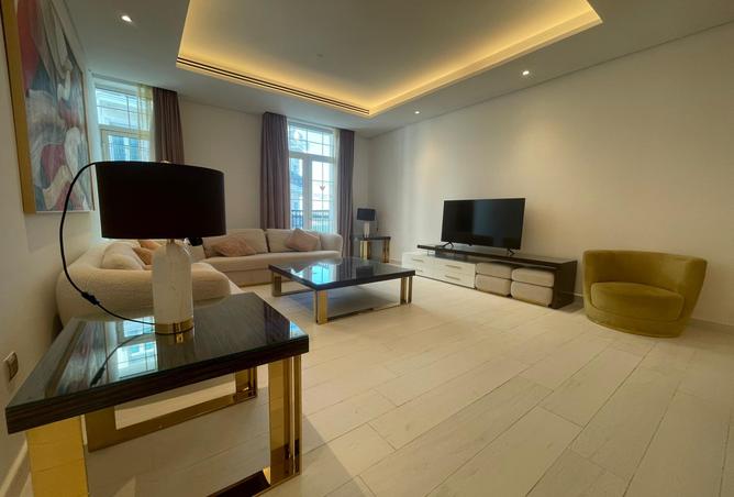 952910 - Property Image 2