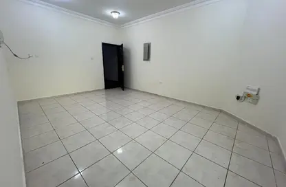 Apartment - 3 Bedrooms - 3 Bathrooms for rent in Madinat Khalifa South - Madinat Khalifa - Doha Apartment - 3 Bedrooms - 3 Bathrooms for rent in Madinat Khalifa South - Madinat Khalifa - Doha