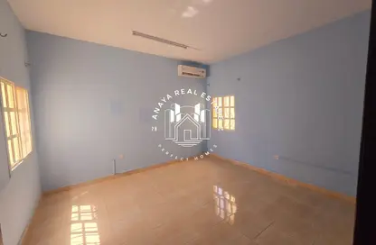 شقة - 2 غرف نوم - 1 حمام للايجار في سلاطة الجديدة - سلاطة - الدوحة