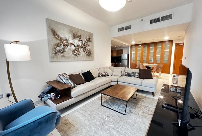 988210 - Property Main Image