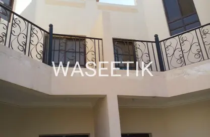 Villa - 5 Bedrooms - 4 Bathrooms for rent in Old Airport Road - Old Airport Road - Doha