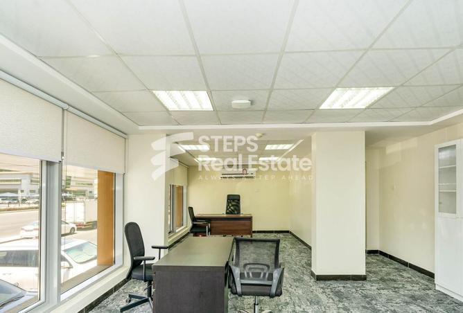 938430 - Property Image 2