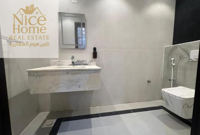 941587 - Property Image 3