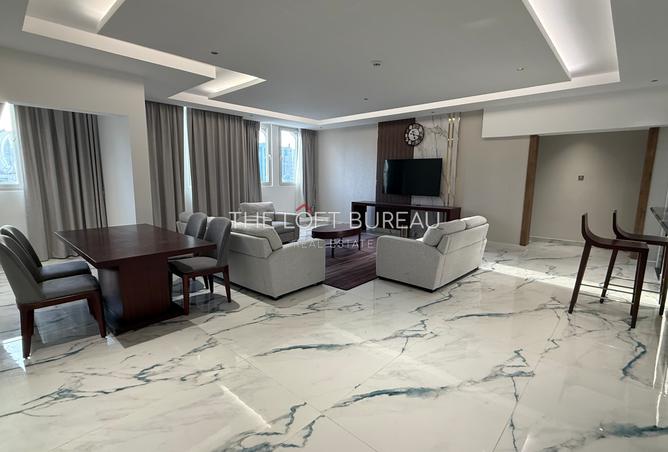 869151 - Property Image 2