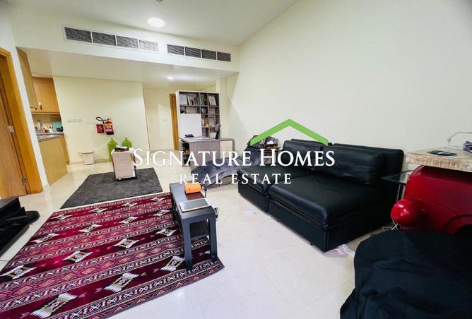 985274 - Property Main Image