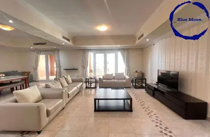 Apartment - 2 Bedrooms - 3 Bathrooms for rent in East Porto Drive - Porto Arabia - The Pearl Island - Doha