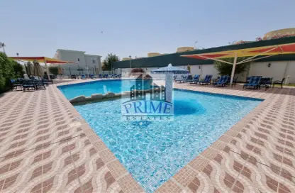 صورة لـ حوض سباحة فيلا - 3 غرف نوم - 4 حمامات للايجار في الوعب - الوعب - الدوحة ، صورة رقم 1