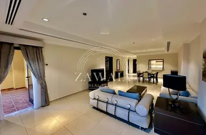 شقة - غرفة نوم - 2 حمامات للايجار في طريق بورتو الشرقي - بورتو أرابيا - جزيرة اللؤلؤة - الدوحة