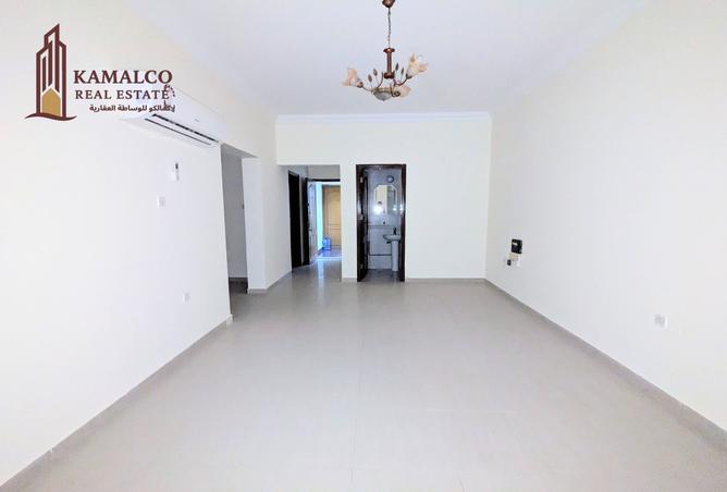 940281 - Property Image 2