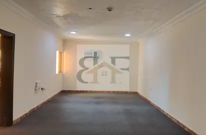 شقة - غرفة نوم - 2 حمامات للايجار في ام غوالينا تجارية - ام غويلينا - أم غويلينا - الدوحة شقة - غرفة نوم - 2 حمامات للايجار في ام غوالينا تجارية - ام غويلينا - أم غويلينا - الدوحة