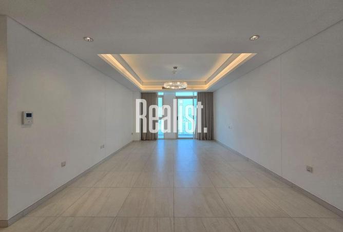 939911 - Property Image 2