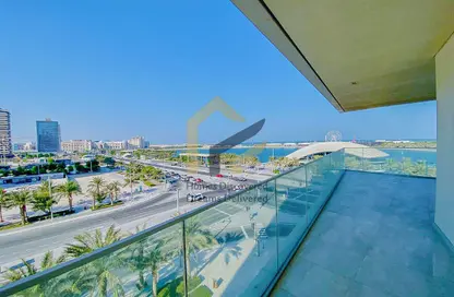Apartment - 2 Bedrooms - 2 Bathrooms for rent in Jawharat Lusail - Marina District - Lusail