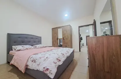 Apartment - 2 Bedrooms - 2 Bathrooms for rent in Al Aqaria Tower - Old Salata - Salata - Doha