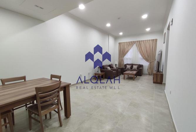 979858 - Property Image 2