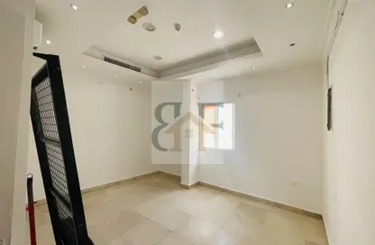 Apartment - 3 Bedrooms - 3 Bathrooms for rent in Najma Street - Najma - Doha