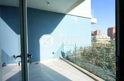Apartment - 3 Bedrooms - 5 Bathrooms for rent in Gewan Island - The Pearl Island - Doha