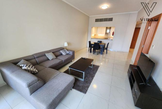 957474 - Property Image 2