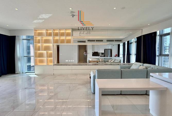 954590 - Property Image 2