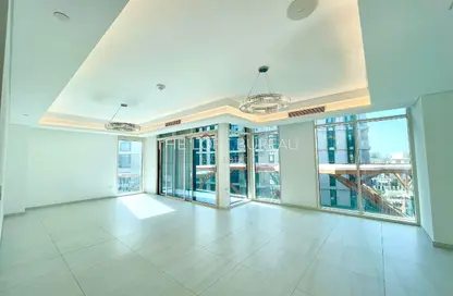 Apartment - 2 Bedrooms - 4 Bathrooms for rent in Gewan Island - The Pearl Island - Doha