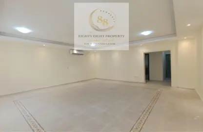 Empty Room image for: Apartment - 3 Bedrooms - 3 Bathrooms for rent in Fereej Bin Mahmoud South - Fereej Bin Mahmoud - Doha, Image 1