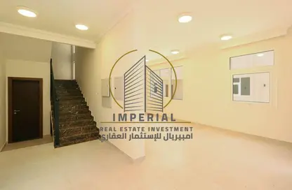 فيلا - 4 غرف نوم - 4 حمامات للايجار في شارع  بو هامو - أبو هامور - الدوحة