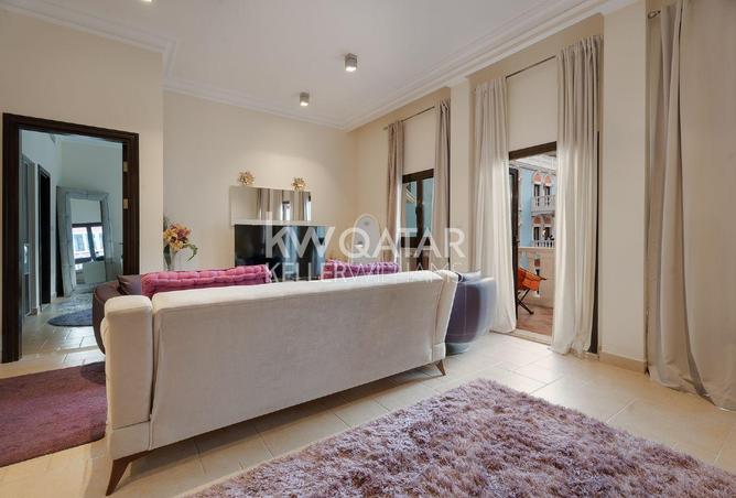 953296 - Property Image 3