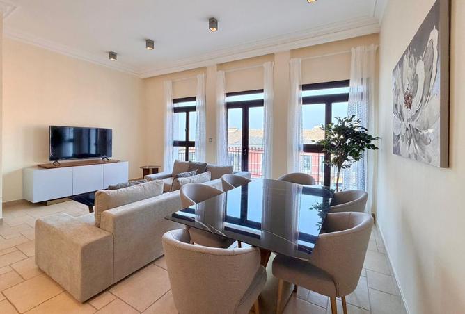 976355 - Property Main Image