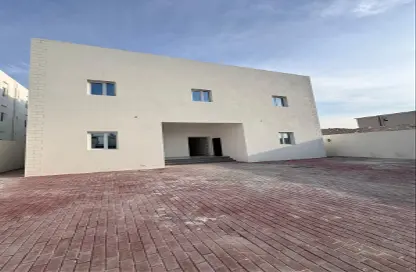 شقة - غرفة نوم - 1 حمام للايجار في شارع العزيزة - العزيزية - الدوحة