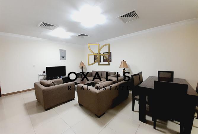 949871 - Property Image 2