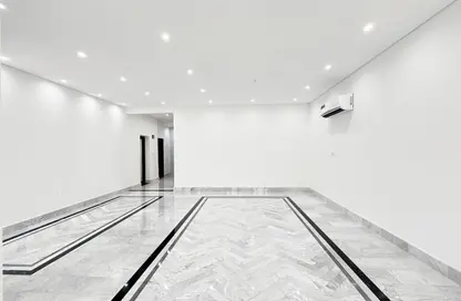 Villa - 7+ Bedrooms - 7+ Bathrooms for sale in Al Ebb - Al Kheesa - Umm Salal Mohammed