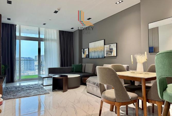 988130 - Property Image 2