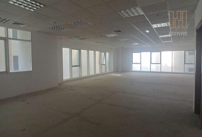 927505 - Property Image 3