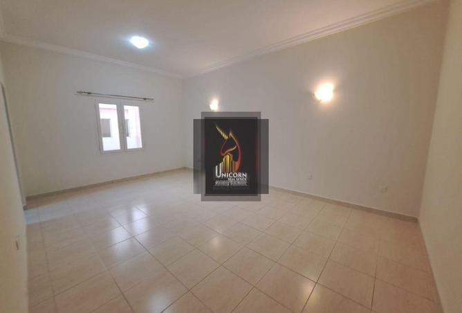 948488 - Property Image 2