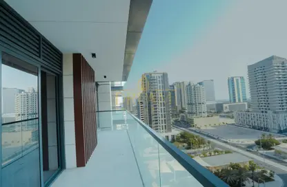Apartment - 2 Bedrooms - 3 Bathrooms for sale in Marina District - Lusail