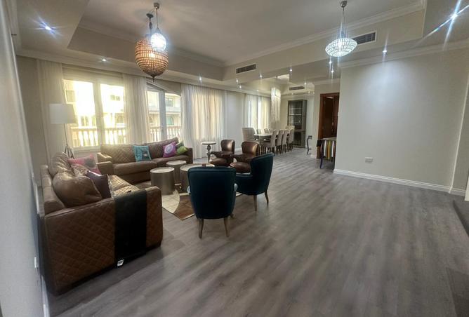 940750 - Property Image 2