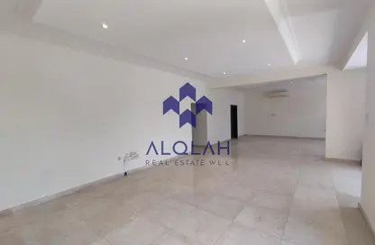 Villa - 4 Bedrooms - 5 Bathrooms for rent in Ain Khaled Villas - Ain Khaled - Doha