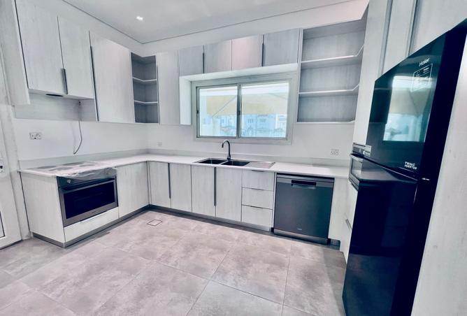 996849 - Property Image 2