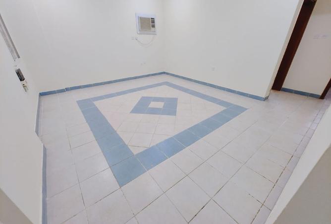 955028 - Property Main Image