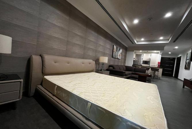 965296 - Property Image 2